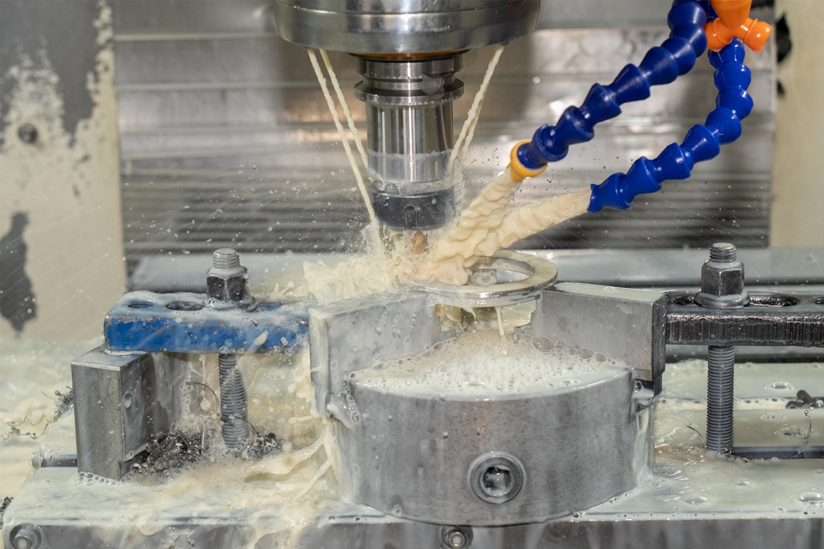 Dall'officina al mondo: l'ascesa di un moderno produttore di hardware